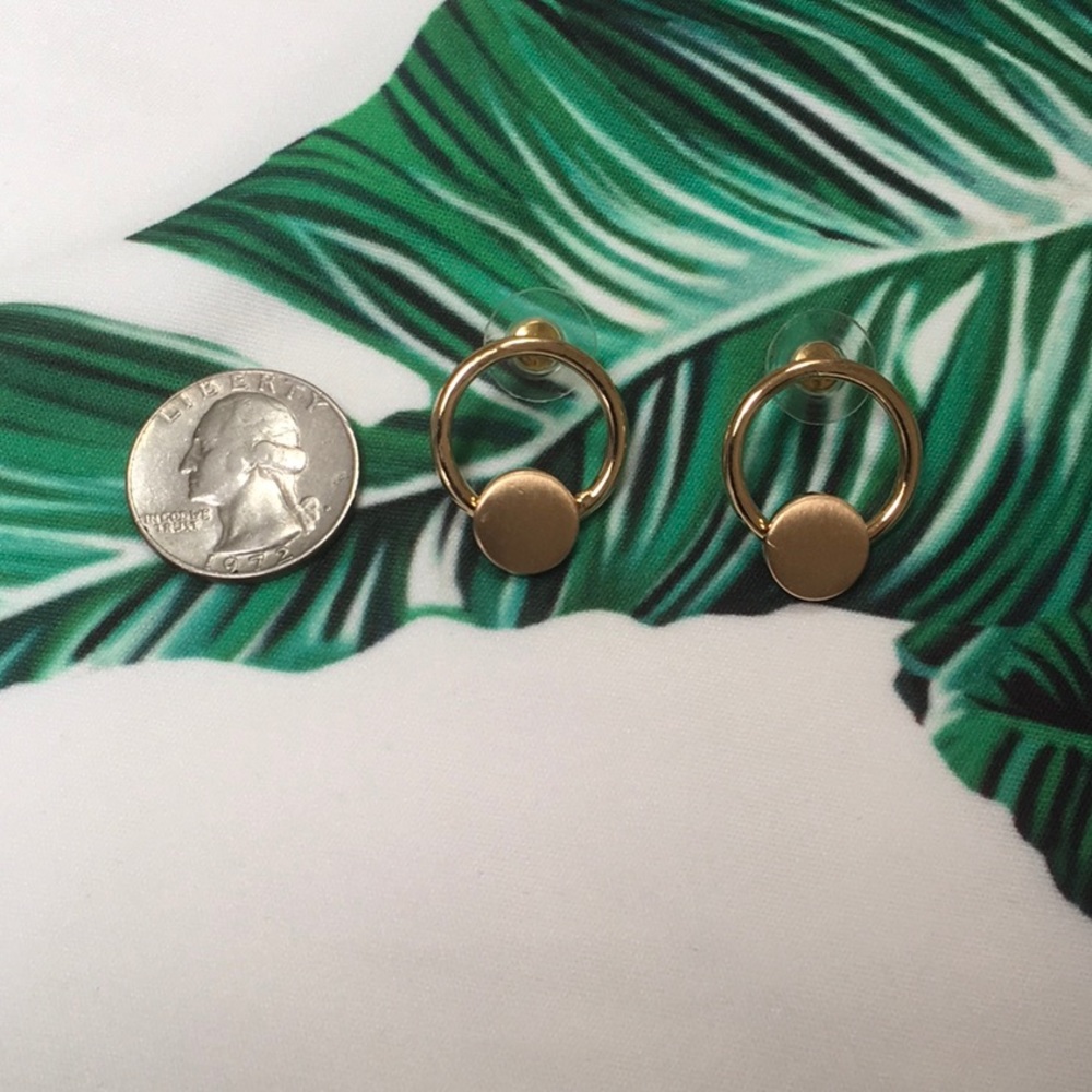 Gold Polished Bracelet &Earrings  Set - Picture 4 of 5